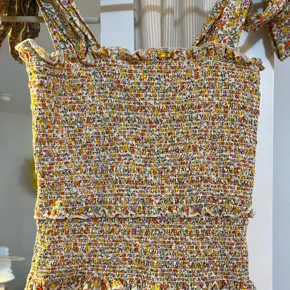Smocked Ruffle Dress Flowered - Picture 3 of 5